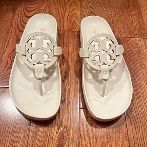 Tory Burch Miller Cloud White Like New 9